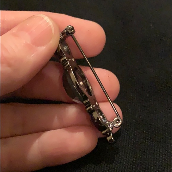 Broach - Picture 3 of 4